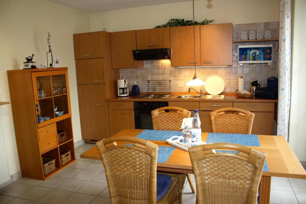 Monteurzimmer: Wohnküche in Wohnung 1 - Ferienwohnungen Südhoff