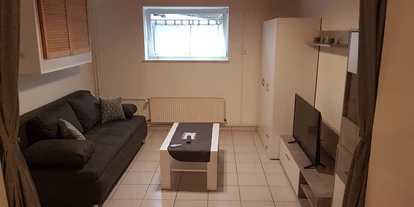 Monteurwohnung - PLZ 63538 (Deutschland) - Schlafcouch - Antje von Rhein