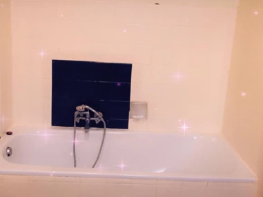 Monteurzimmer: Badewanne - Zolic Edvina