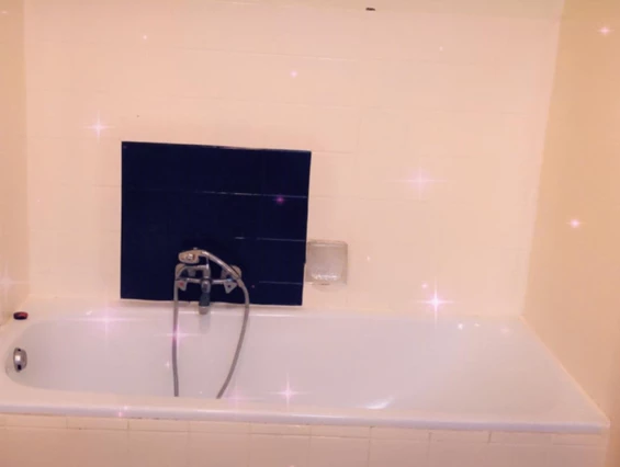 Monteurzimmer: Badewanne - Zolic Edvina