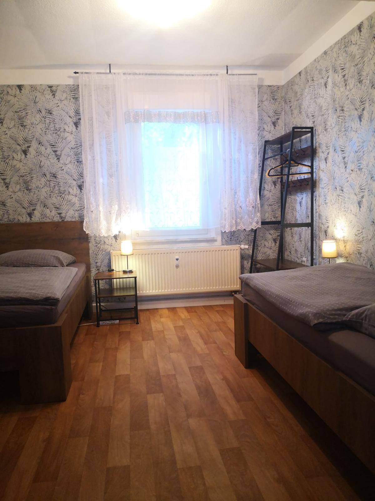 Monteurwohnung - Zimmertyp: Doppelzimmer - Thüringen - 8 Appartements für 4-50 Personen