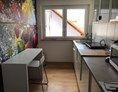 Monteurzimmer: Unterkunft in Köngen Stuttgart mit moderner Küche - Ferienwohnung ideal für Monteure mit Küche und eigenem Bad in Stuttgart Köngen 