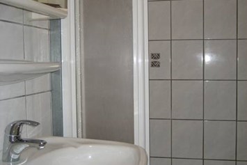 Monteurzimmer: Badezimmer - Gemütliches Monteurzimmer in Gröpelingen, Bremen