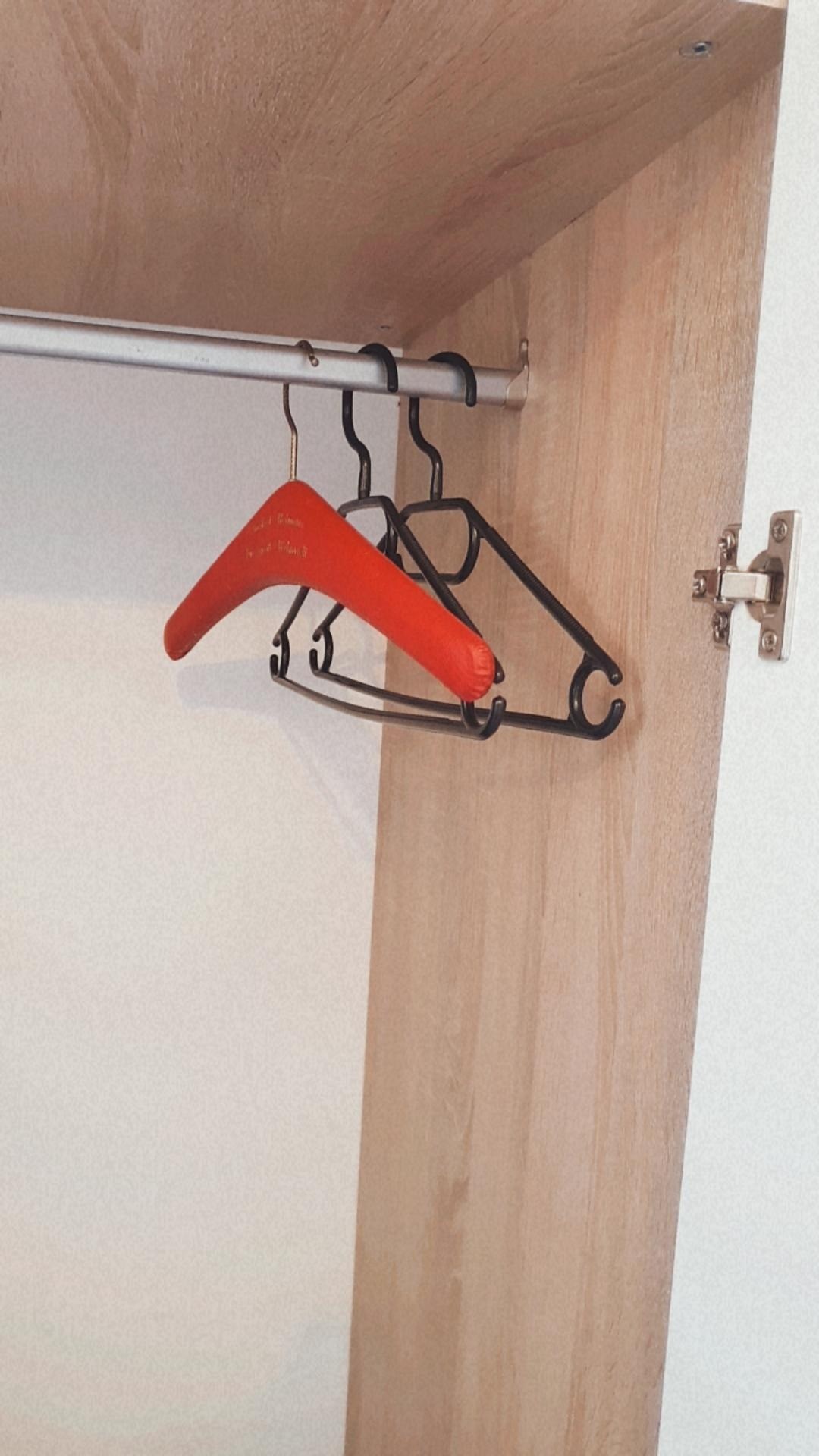 Monteurwohnung - Einzelbetten - Bayern - Kleiderschrank - Bozhidar Georgiev