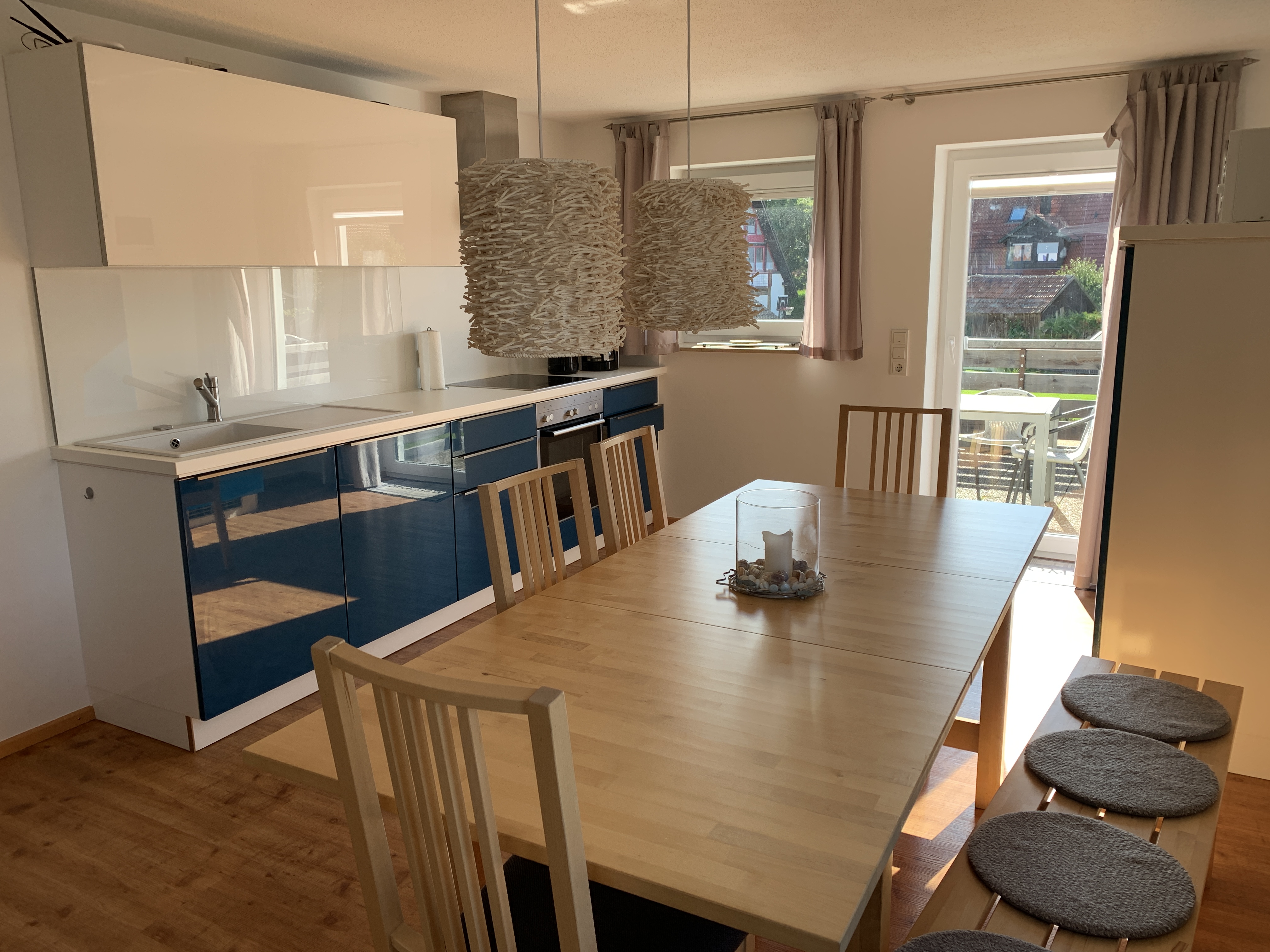 Monteurwohnung - Stuttgart / Kurpfalz / Odenwald ... - Küche in Wohnung XL. Wohnung mit 4 Schlafzimmern. - Haag Ferienwohnungen