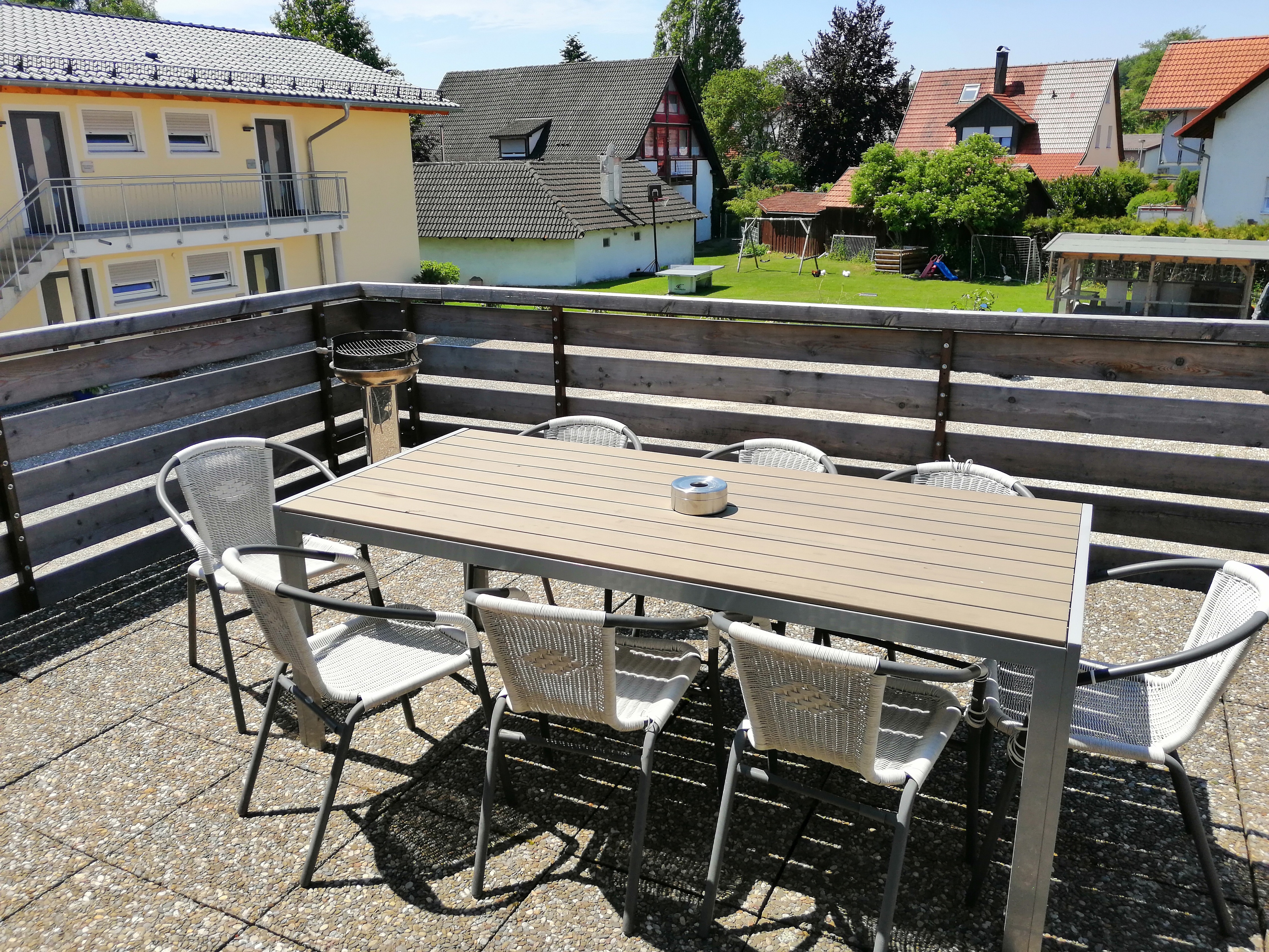 Monteurzimmer: Balkon - Haag Ferienwohnungen