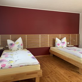 Monteurzimmer: Schlafzimmer für 2 Personen - Haag Ferienwohnungen