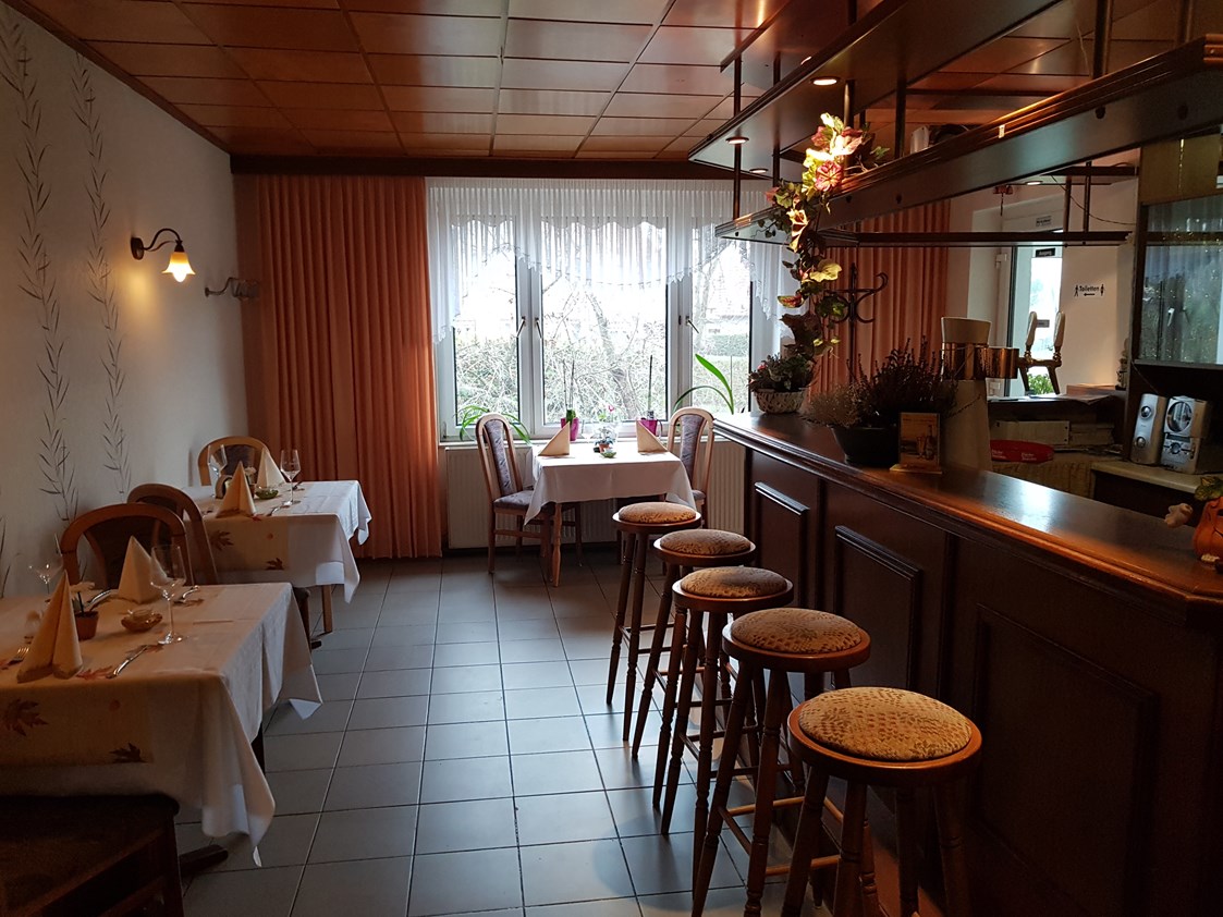 Monteurzimmer: Bar, Restaurant/Frühstücksraum - Pension Wendland