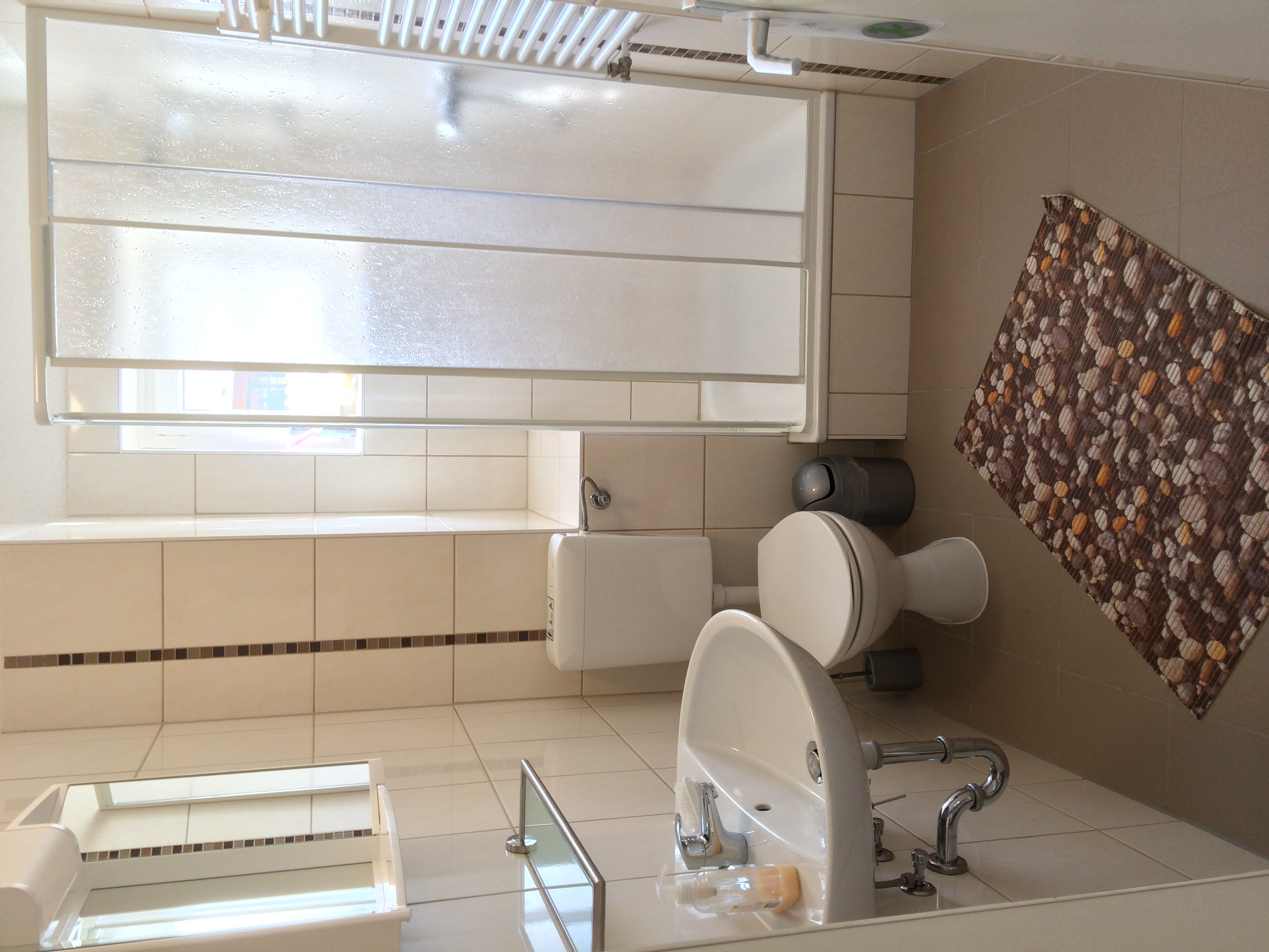 Monteurzimmer: Duschbad - Ferien- und Monteurwohnungen Helmstedt