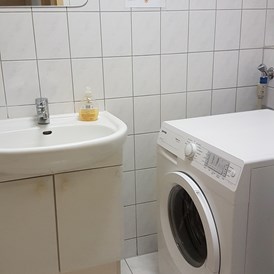 Monteurzimmer: Ferienwohnungen Hölig Waschmaschine zur Nutzung - Ferienwohnungen Constanze Hölig