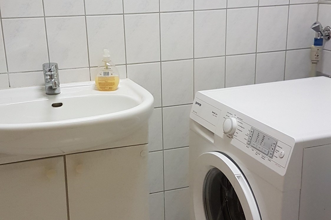 Monteurzimmer: Ferienwohnungen Hölig Waschmaschine zur Nutzung - Ferienwohnungen Constanze Hölig