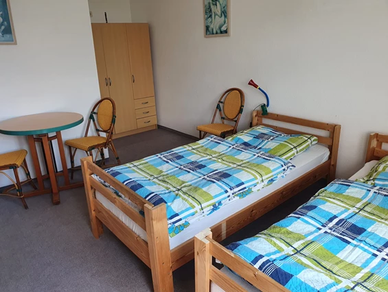 Monteurzimmer: Zimmer 5 - Alte Schule Heberndorf