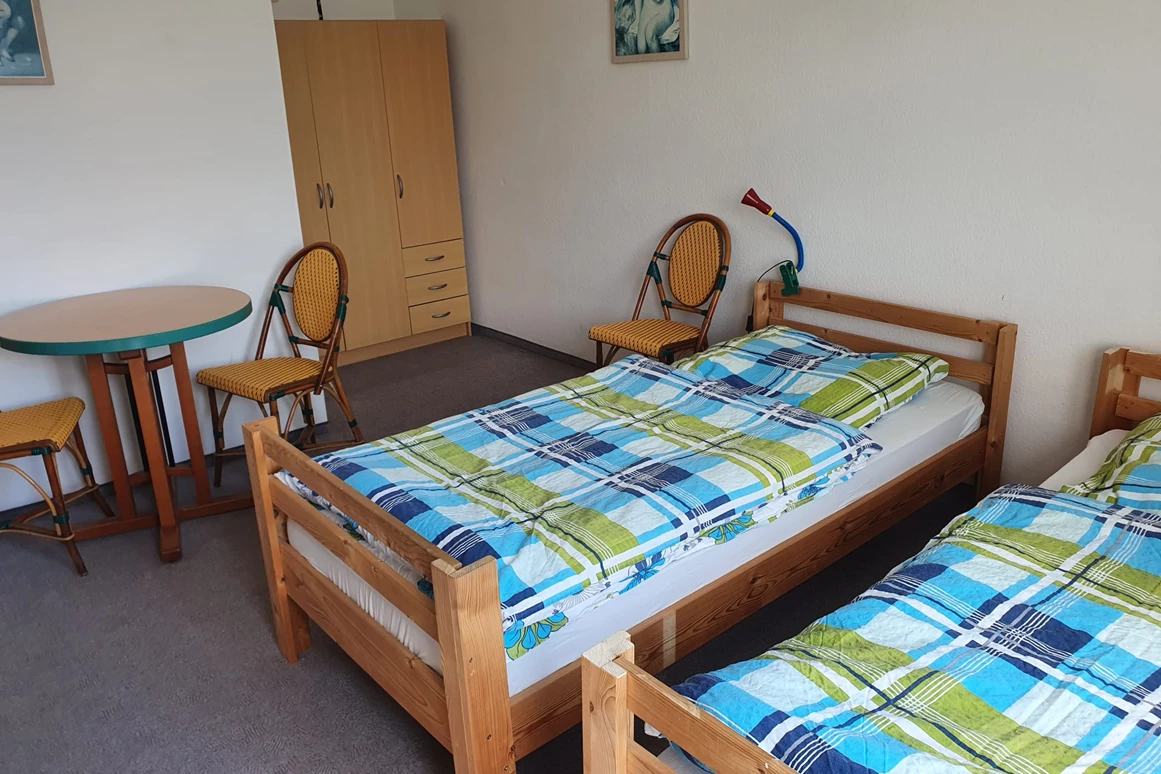 Monteurzimmer: Zimmer 5 - Alte Schule Heberndorf