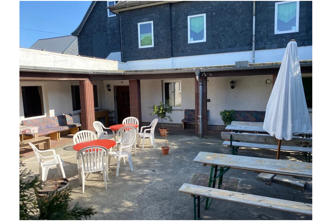 Monteurzimmer: Terasse - Alte Schule Heberndorf