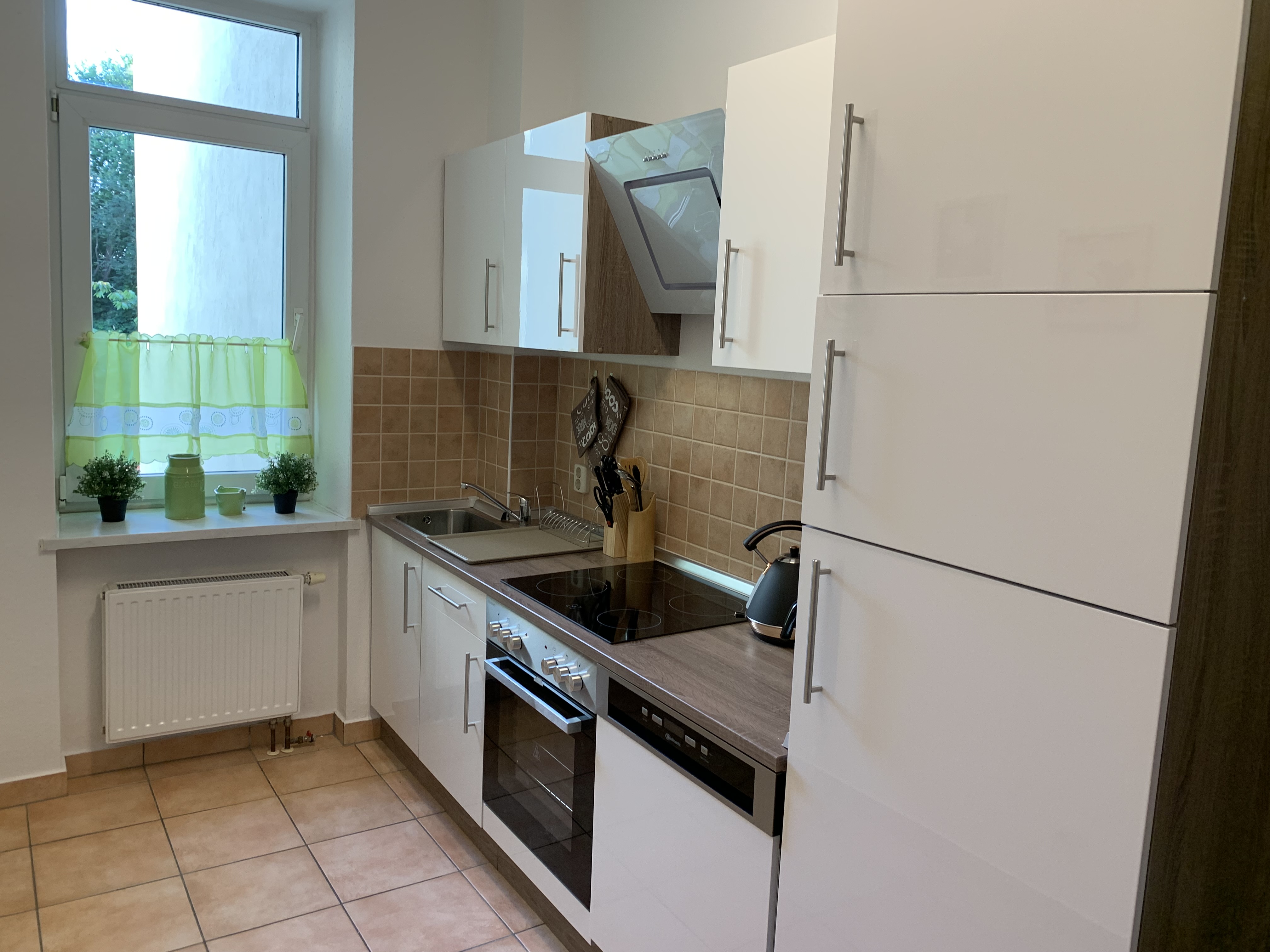 Monteurzimmer: ZUR SCHLEUSE - 3 Zi. Wohnung in Rostock Erdgeschoss