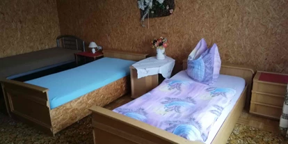 Monteurwohnung - Bad Hersfeld - Zimmer 1 Bett - Ferienhaus Brand