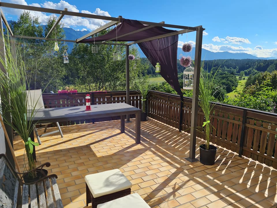 Monteurzimmer: Terrasse - Ferienwohnung Monfreda - Made for better days 2
