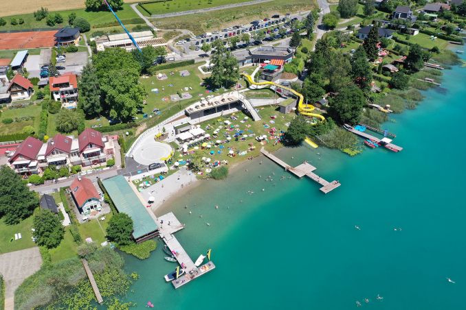 Monteurzimmer: Panoramabeach gratis (ohne Eintritt) liegt gleich unter unserem Haus - Ferienwohnung Monfreda - Made for better days 2