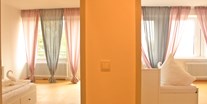 Monteurwohnung - Bettwäsche: Bettwäsche inklusive - Apartment Sicht vom Flur - Monteurhaus Bremen 