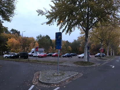 Monteurwohnung - Balkon - Deutschland - Parkplatz am Haus - Monteurhaus Bremen