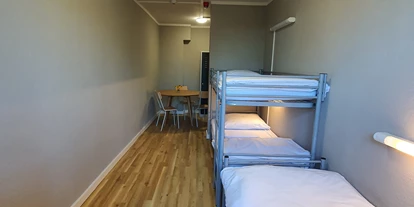 Monteurwohnung - Bettwäsche: Bettwäsche gegen Gebühr - Hamburg-Stadt Hamburg Wandsbek - 3-Bettzimmer - 1/2/sleep Boardinghouse Hamburg-Billstedt