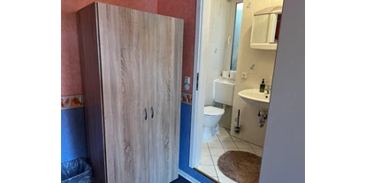 Monteurwohnung - Klein-Winternheim - Bad - Monteurzimmer, Ferien Appartements Dolgesheim