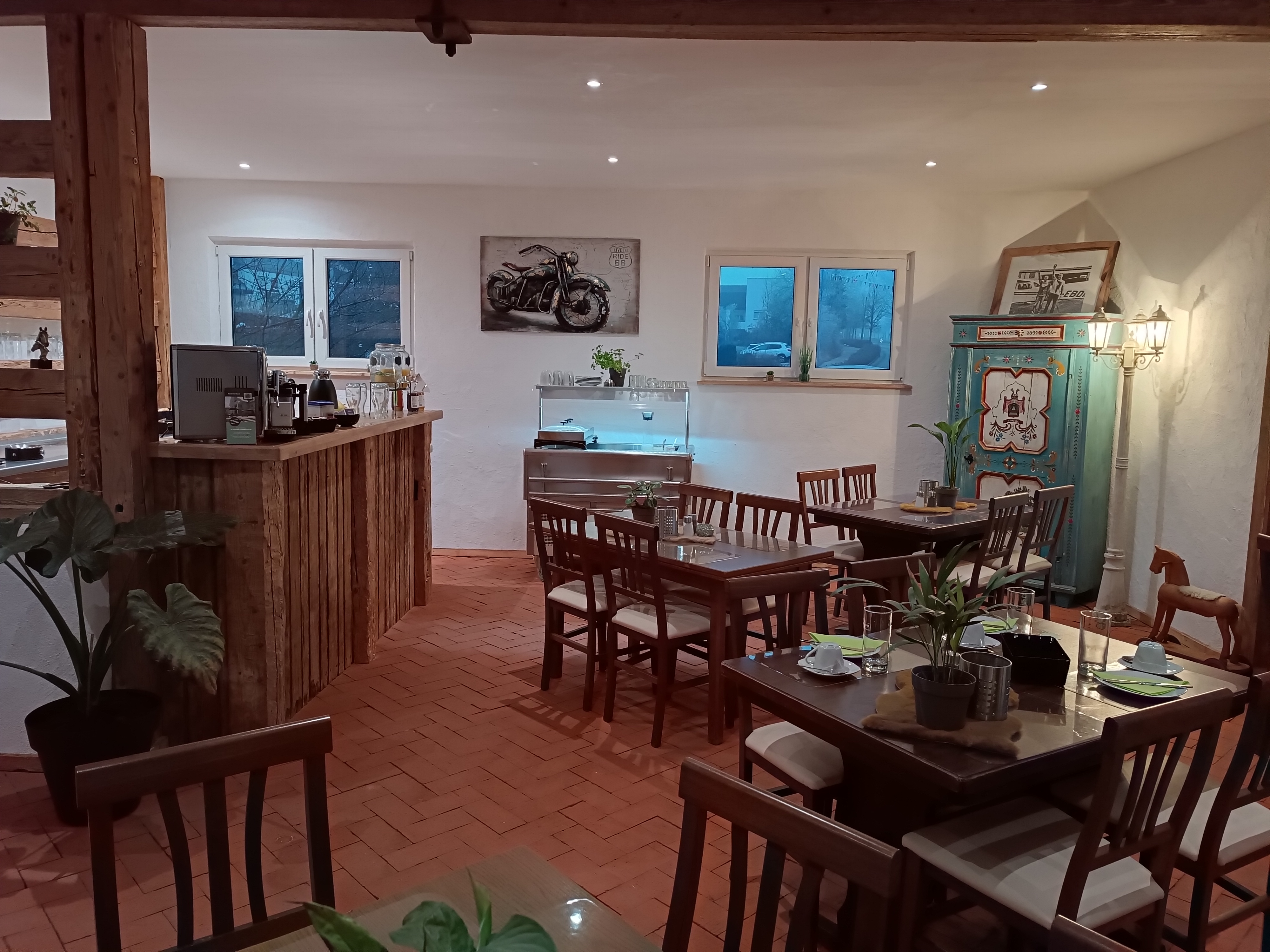 Monteurzimmer: Frühstück im Roßstall - Franzl Hof Gästehaus