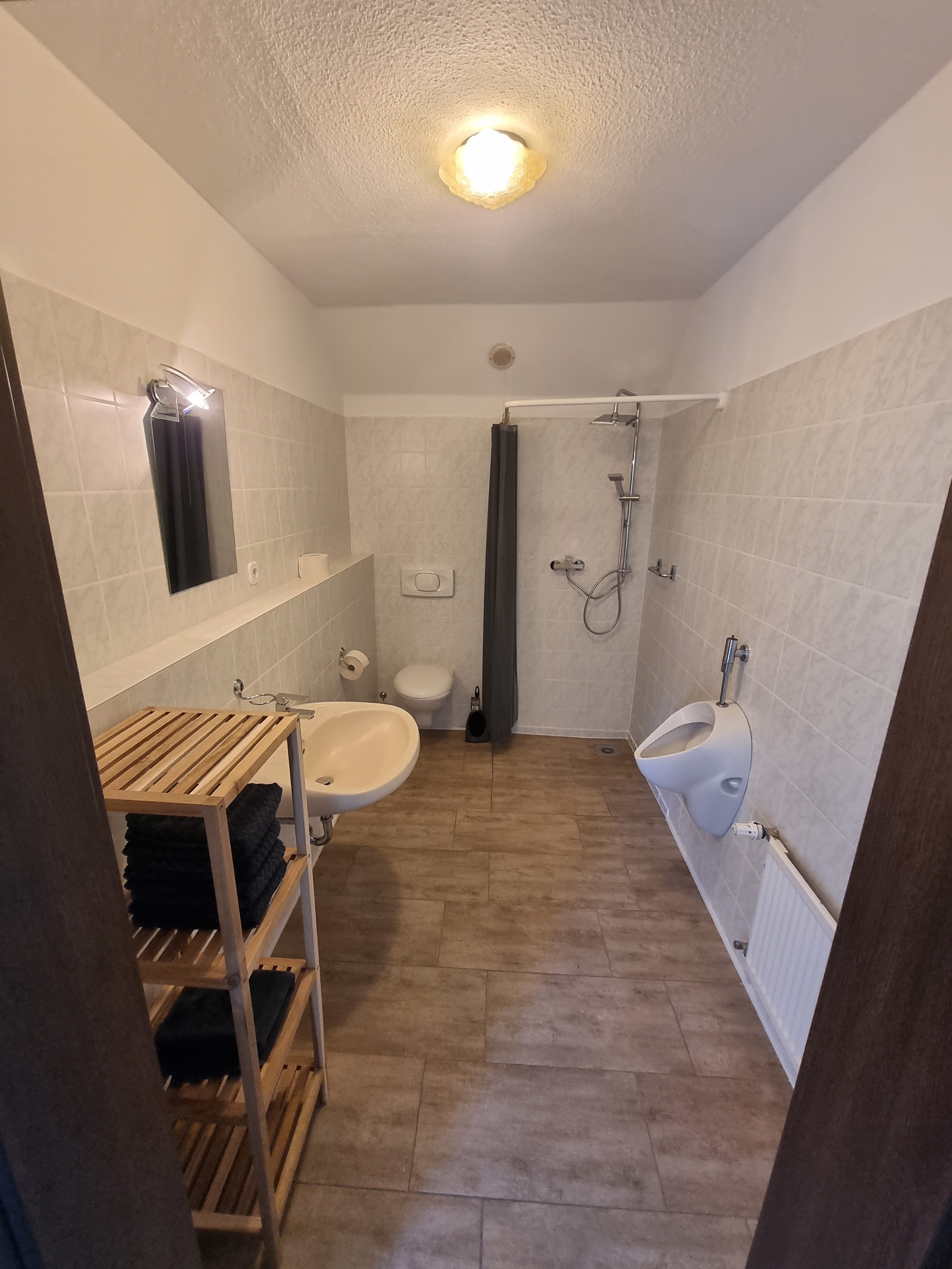 Monteurwohnung - Langelsheim - Gästehaus Neuekrug nähe A7