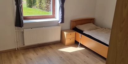 Monteurwohnung - Langelsheim - Gästehaus Neuekrug nähe A7