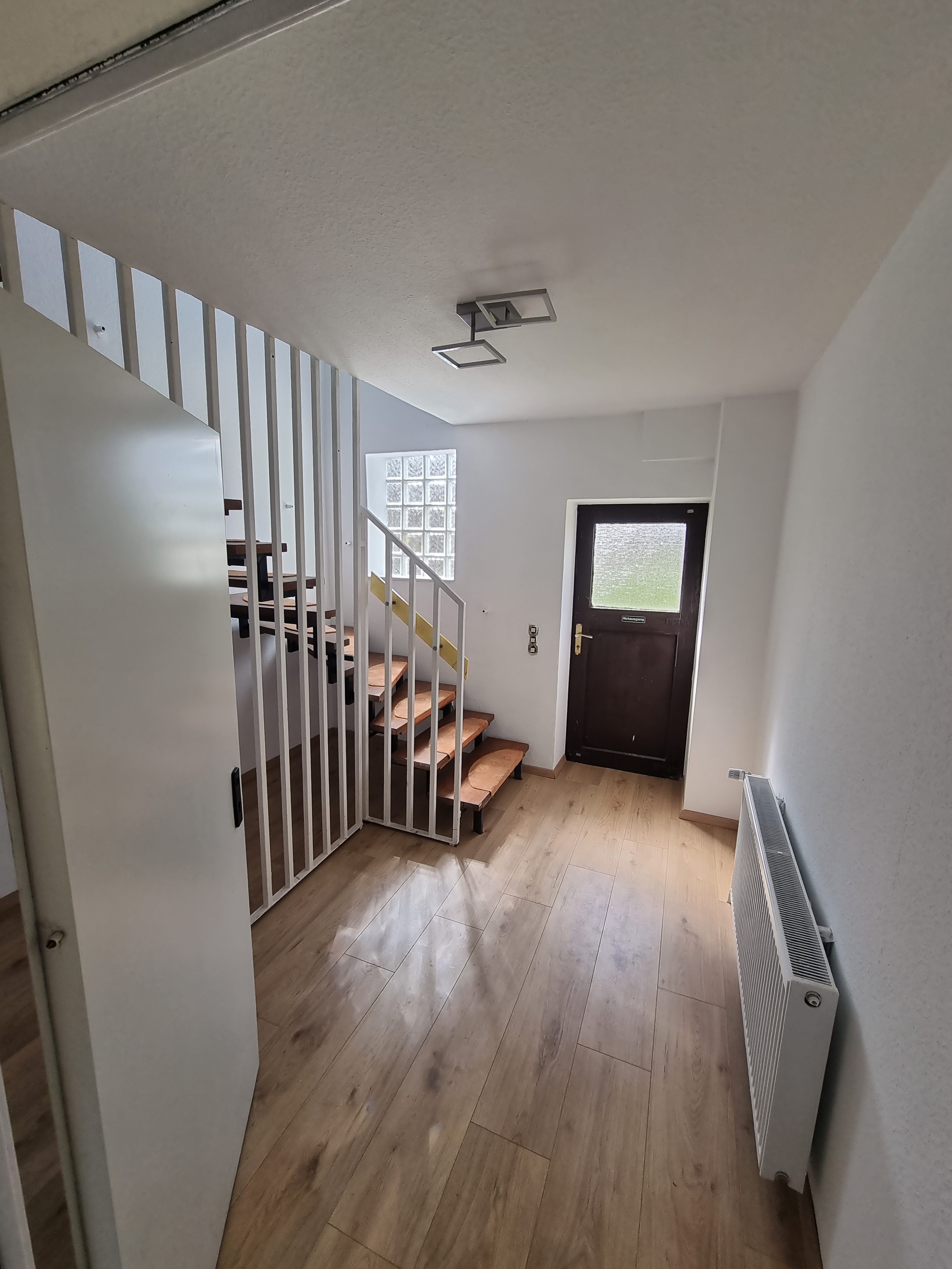 Monteurzimmer: Gästehaus Neuekrug nähe A7