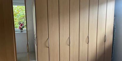 Monteurwohnung - PLZ 39524 (Deutschland) - Schlafzimmerschrank  - Ferienwohnung Käthchen