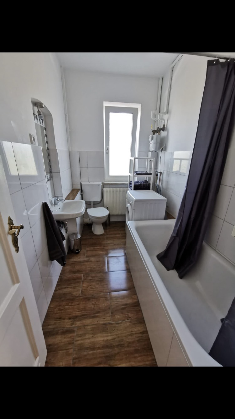 Monteurwohnung - Butjadingen Fedderwardersiel - Badezimmer - 1A Wohnung - eigene Küche & Bad