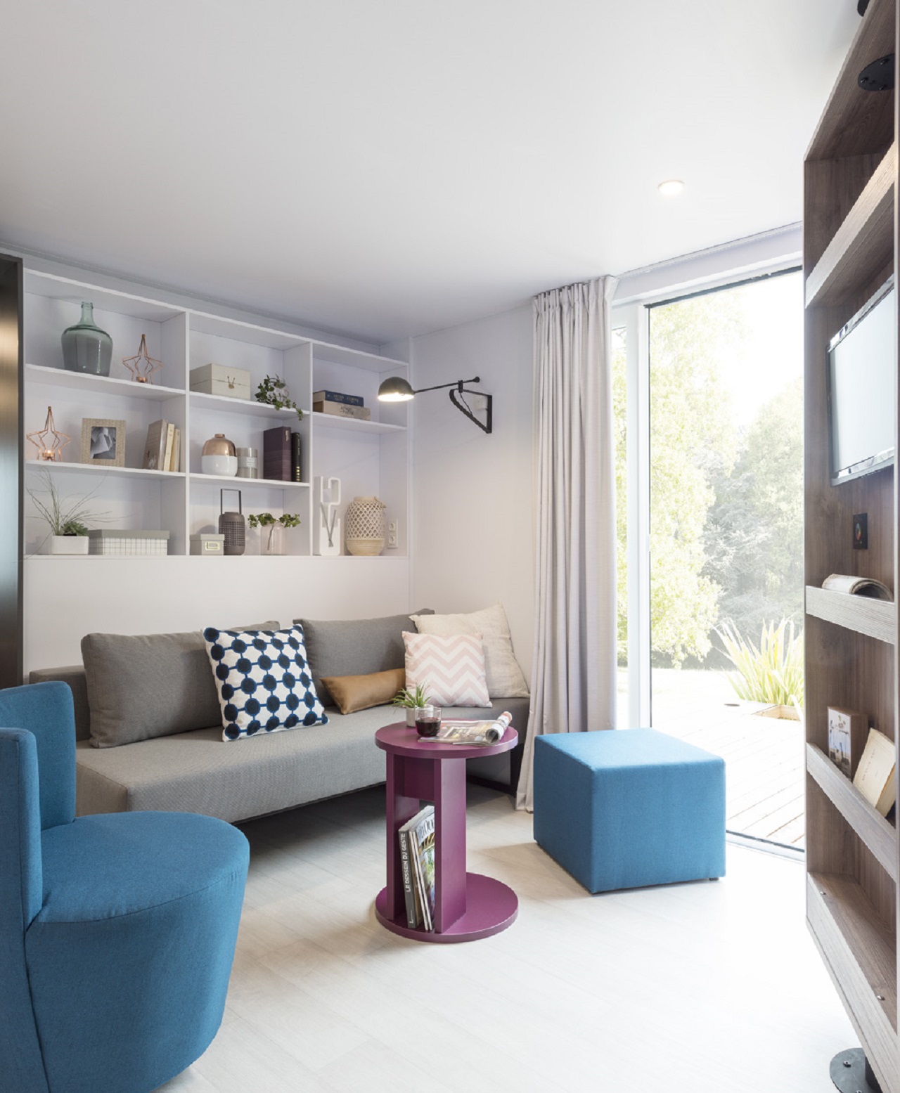 Monteurwohnung - Schwandorf - Wohnbereich - Hochwertiges Mobilheim am See (WA106)