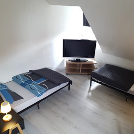 Monteurzimmer: Einzelbetten - Beata Holz