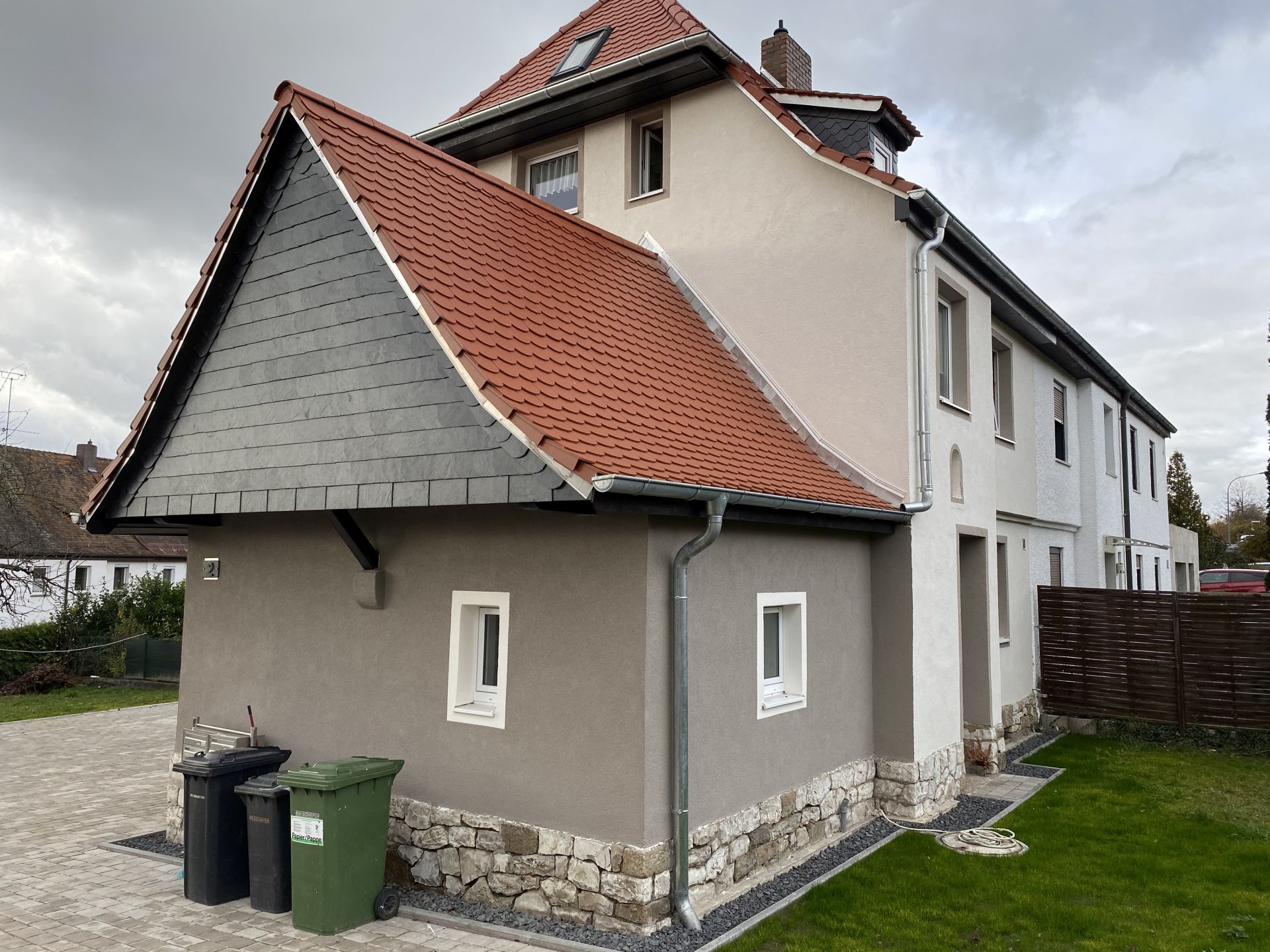 Monteurwohnung - Einzelbetten - Bayern - Außenansicht  - Monteurunterkunft Wackersdorf (WA110)