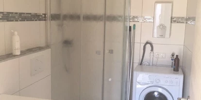 Monteurwohnung - Zimmertyp: Mehrbettzimmer - Rieden (Amberg-Sulzbach) - Badezimmer - Ferienapartment Nord Gesamt (WA325)