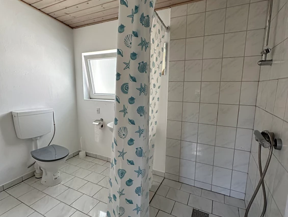 Monteurzimmer: Bad - Super Monteurshaus bis 12 Personen