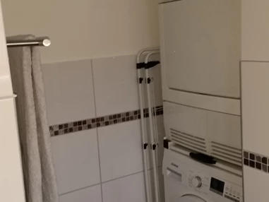 Monteurzimmer: Waschmaschine und Trockner  Wohnung DG - Ferienwohnung Hahn in Fulda