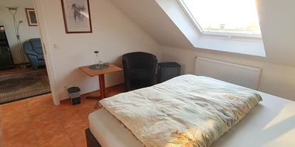 Monteurwohnung - PLZ 36043 (Deutschland) - Mahagonizimmer DG - Ferienwohnung Hahn in Fulda