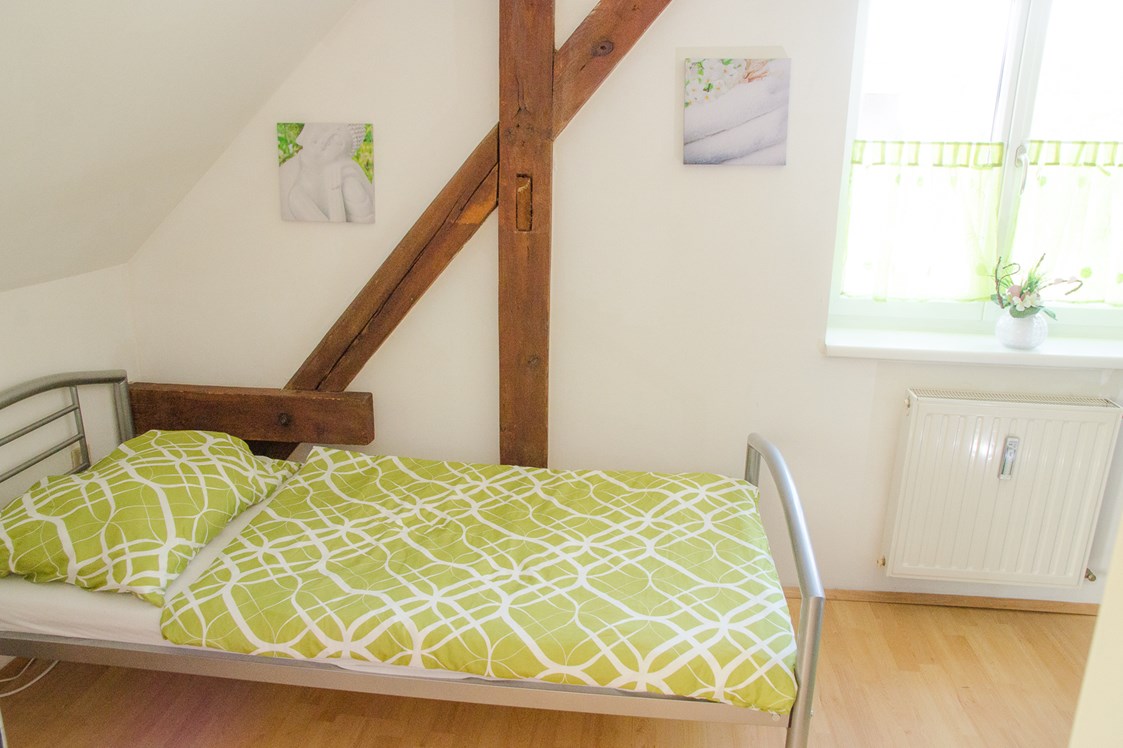 Monteurzimmer: Einzelbett in 2 Personen Zimmerbelegung in der Monteurwohnung in Graz. - Monteurzimmer-Monteurwohnung-Arbeiterwohnung in Graz 