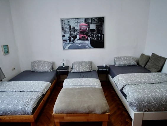 Monteurzimmer: Dreibettzimmer - Monteurzimmer Ostalb