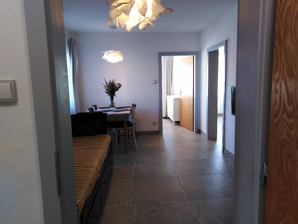 Monteurzimmer: Appartment Vojnuv Mestec