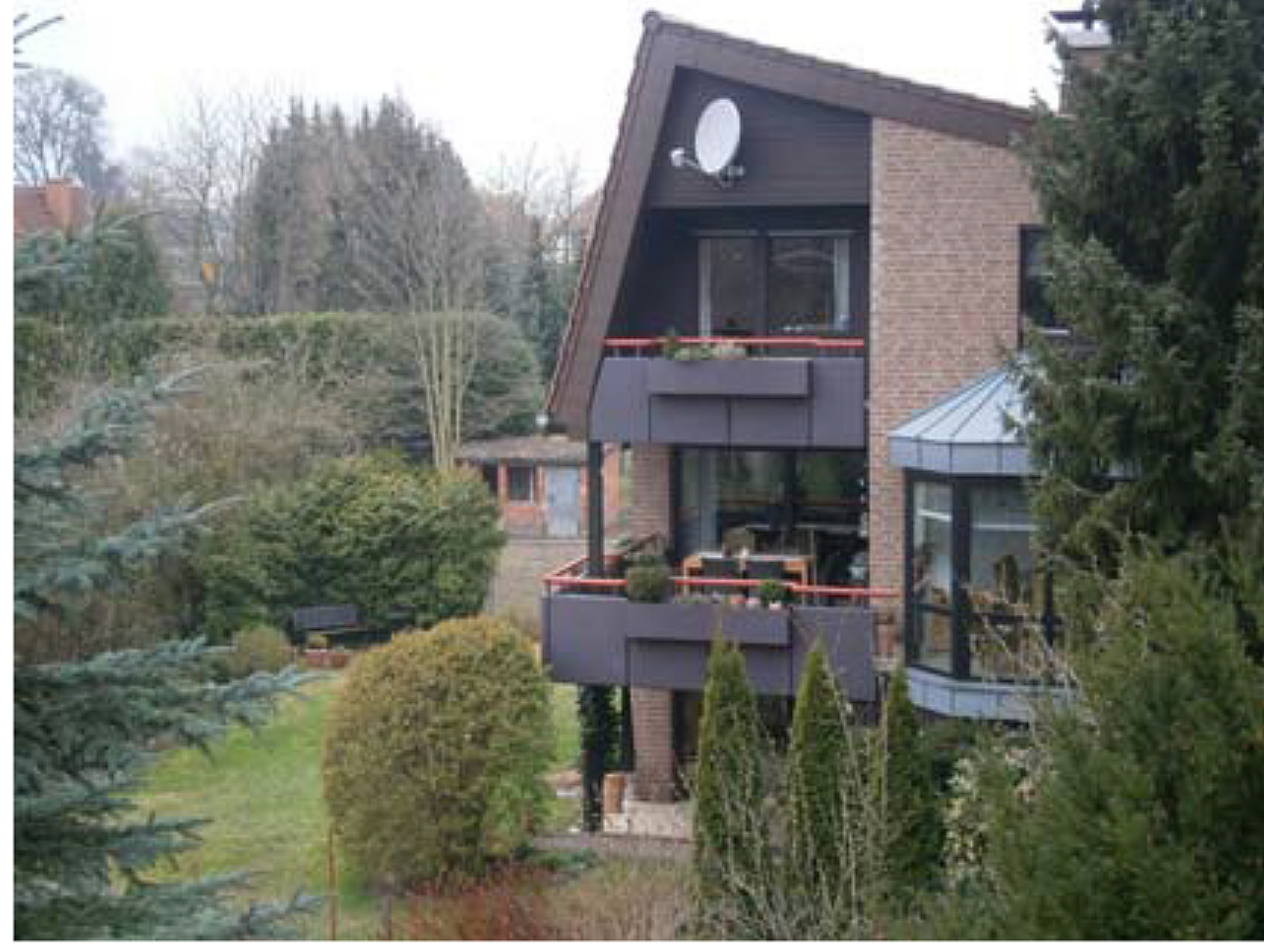 Monteurwohnung - Küche: eigene Küche - Bad Pyrmont - Blick in Richtung Garten - Ferienwohnung "Am Bückeberg" direkt in Emmerthal