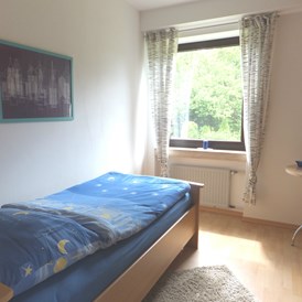 Monteurzimmer: Einzelzimmer - Ferienwohnung "Am Bückeberg" direkt in Emmerthal
