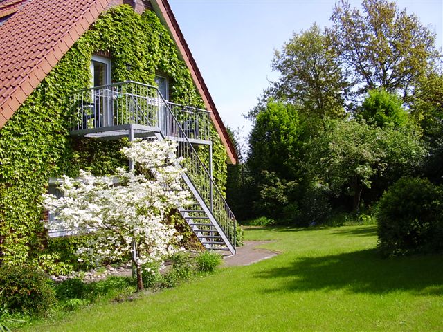 Monteurzimmer: Monteurwohnung Eingang - Surwolds Wald monteurzimmer umgebung Papenburg max 4 Personen