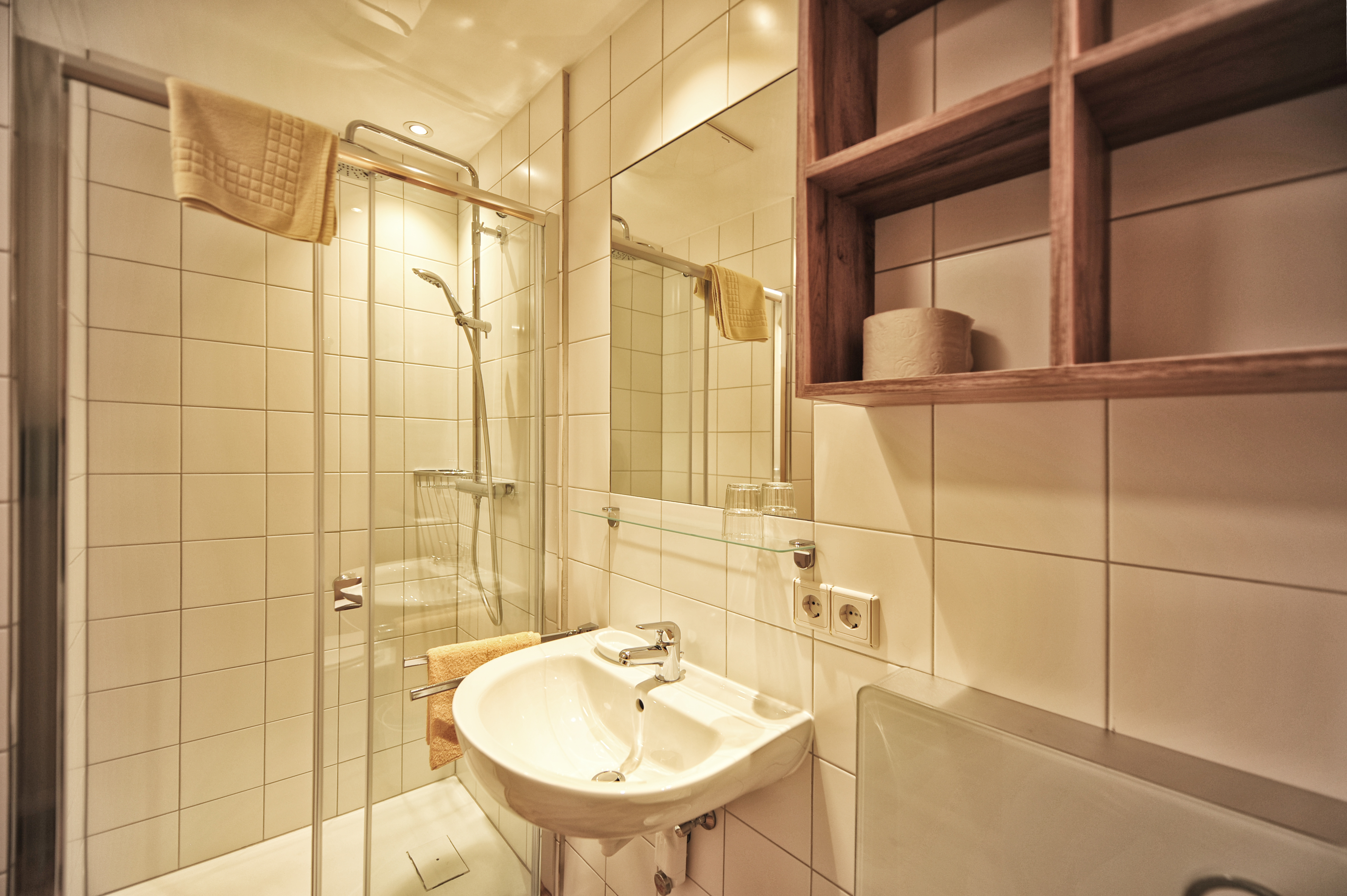 Monteurwohnung - Zimmertyp: Einzelzimmer - Tirol - Badezimmer - A4 Alma Alpin Appartments