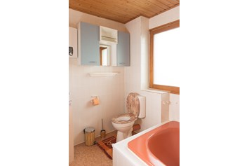 Monteurzimmer: WC im Badezimmer - Haus Feldblick Neubulach