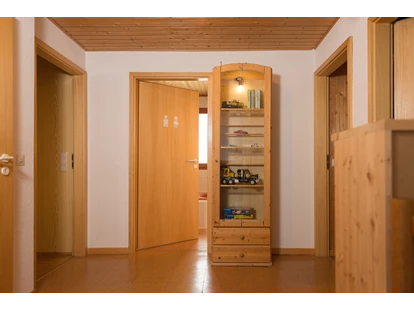 Monteurwohnung - Waschmaschine - Deutschland - Flur - Haus Feldblick Neubulach