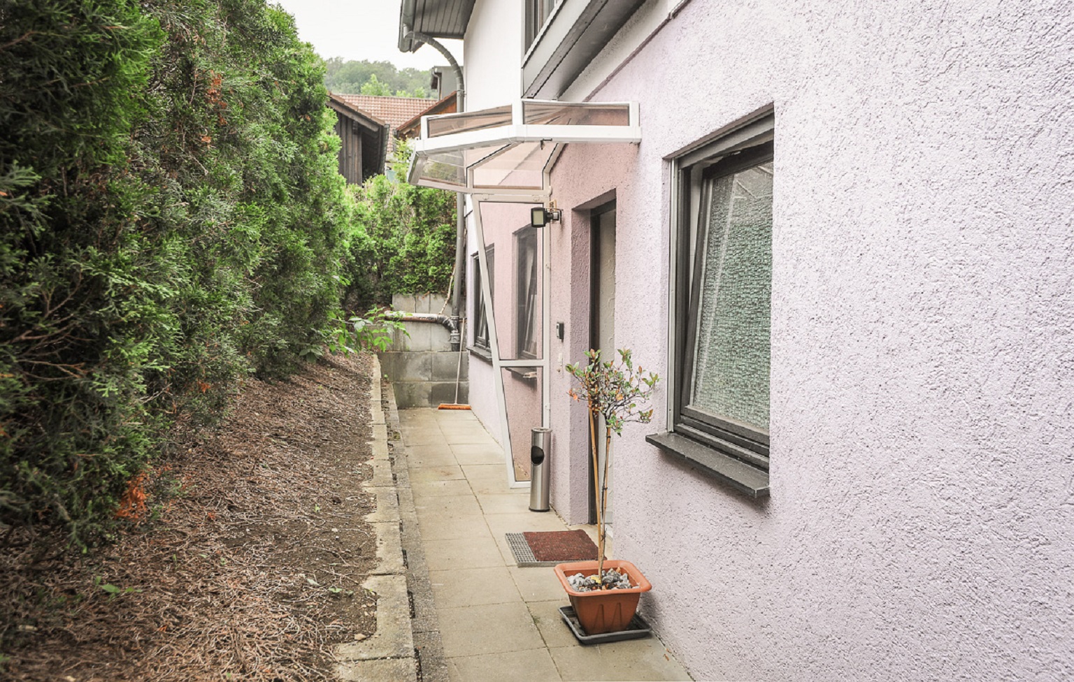 Monteurwohnung - PLZ 72535 (Deutschland) - Eingang - Ferienwohnung Klenk 1