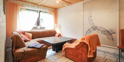 Monteurwohnung - Deggingen - Couch - Ferienwohnung Klenk 1